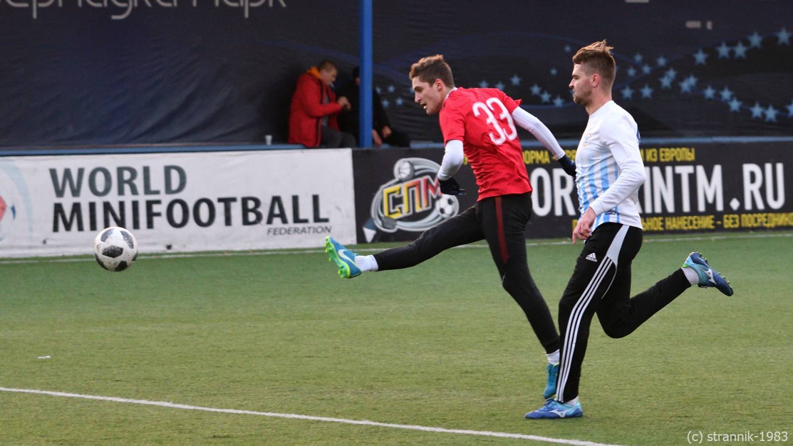 Nika VRK Vs Sphera 20