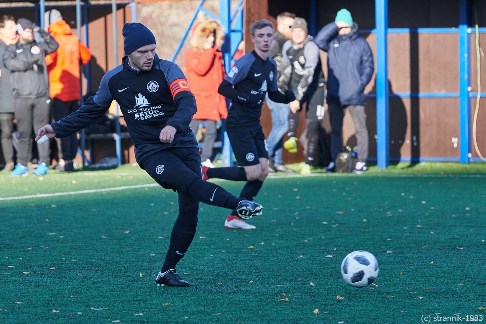 Pischevik Vs Titan 56