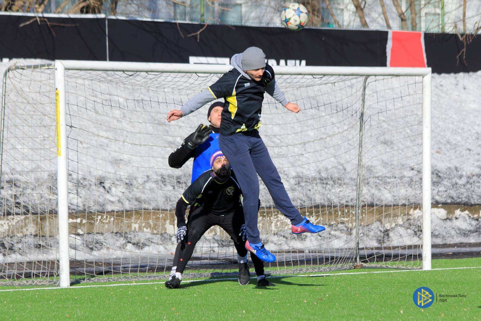 IMG_2303.jpg IMG_2303.jpg