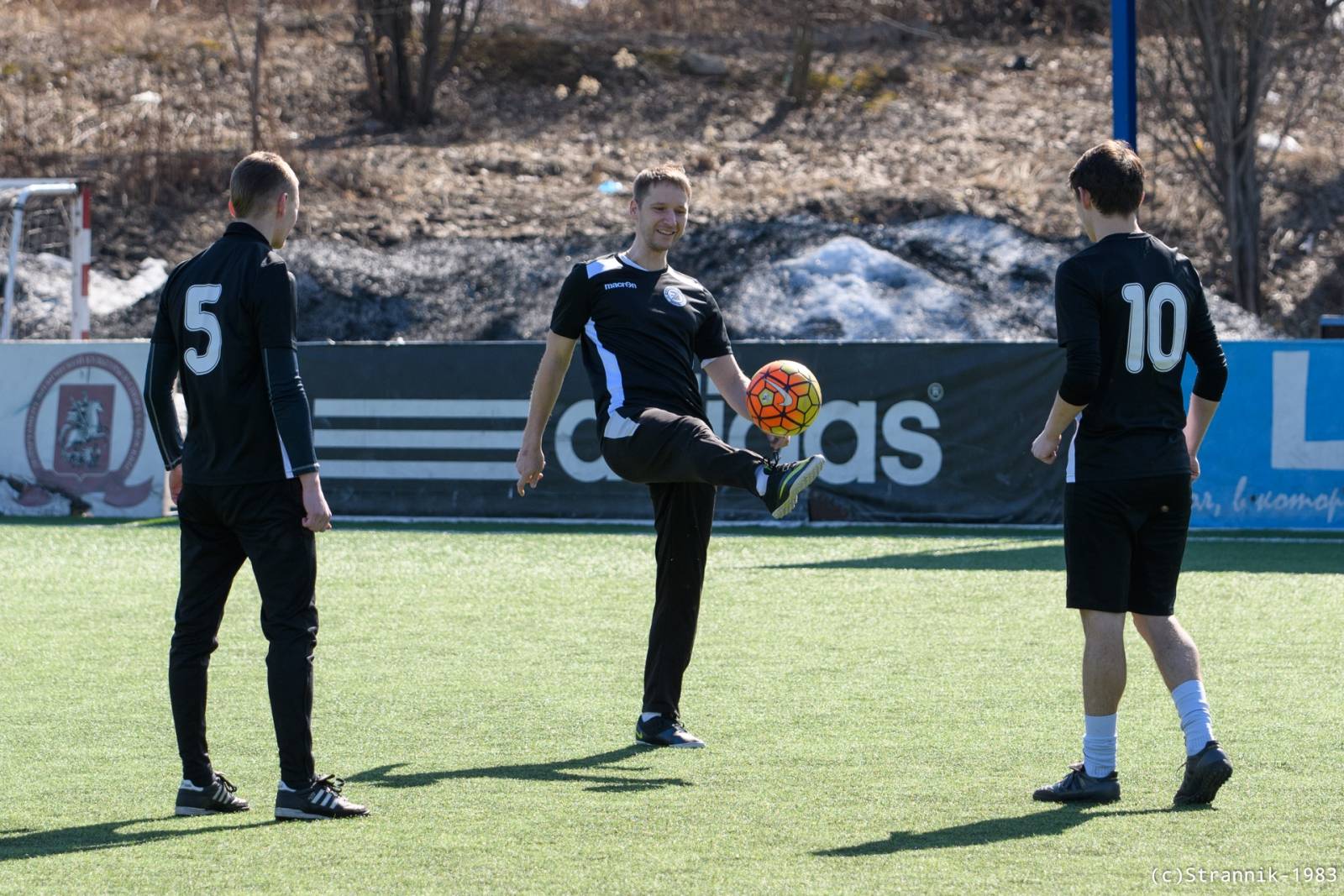 Zyuzino 41 Vs Nika VRK 3