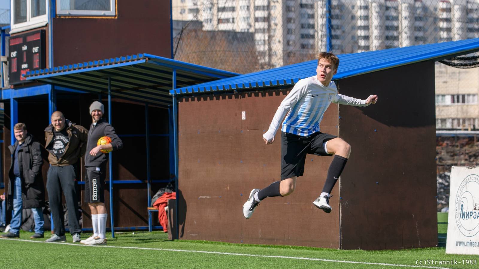 Zyuzino 41 Vs Nika VRK 19