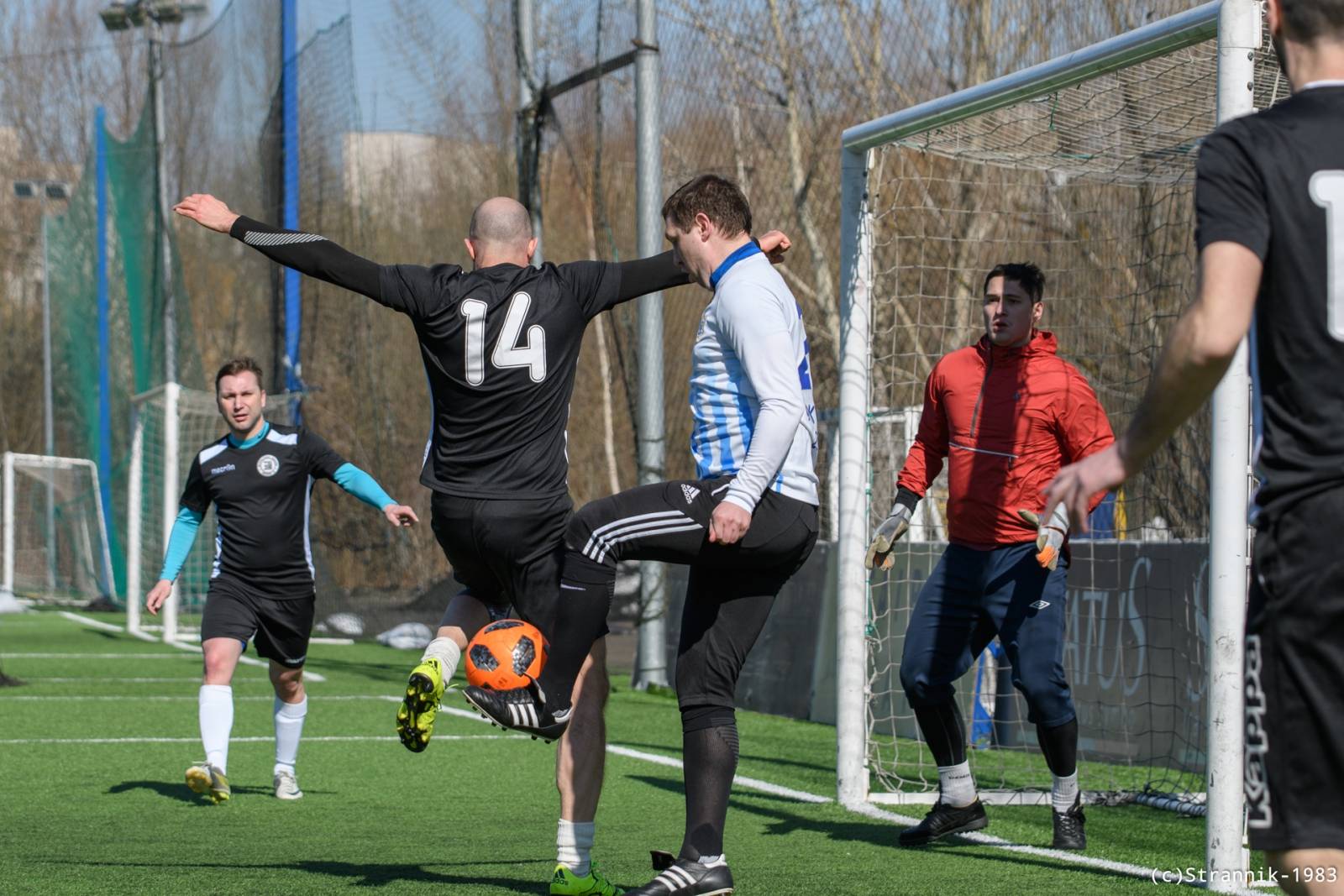 Zyuzino 41 Vs Nika VRK 44