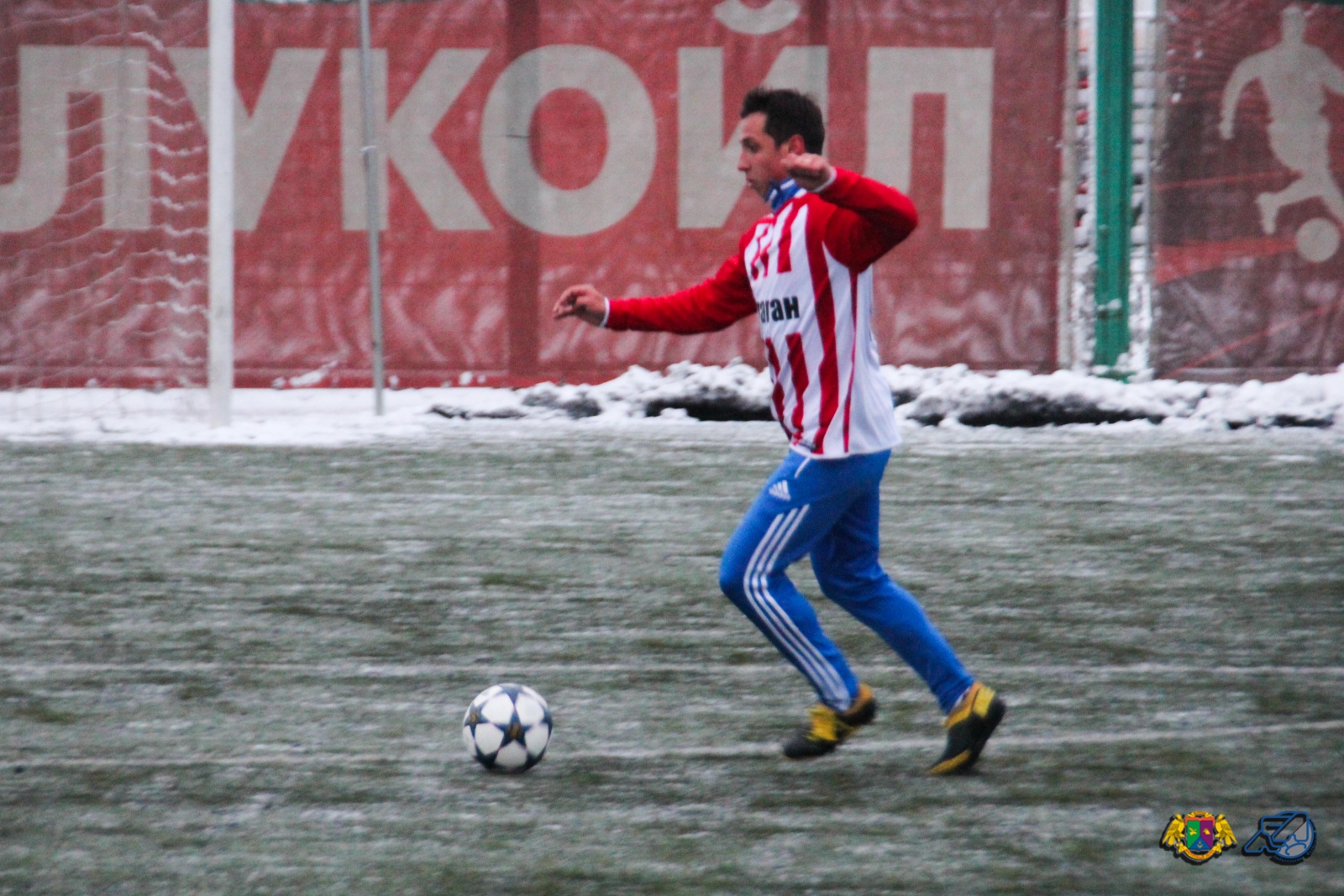 2013.12.08 Titan - Uragan 5-4_-8.jpg