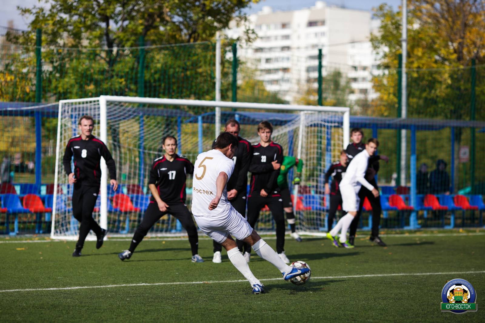 ALBA1209.jpg ALBA1209.jpg